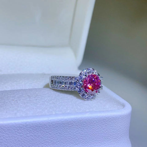 1 Carat Moissanite 925 Sterling Silver Ring 1 Carat Moissanite 925 Sterling Silver Ring