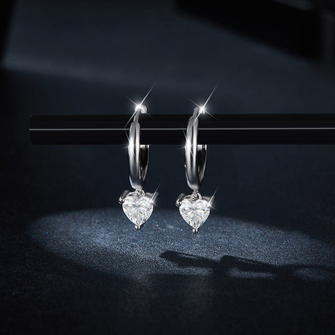 1 Carat Moissanite 925 Sterling Silver Heart Earrings 1 Carat Moissanite 925 Sterling Silver Heart Earrings