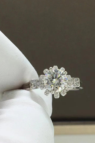 1 Carat Moissanite 925 Sterling Silver Ring 1 Carat Moissanite 925 Sterling Silver Ring