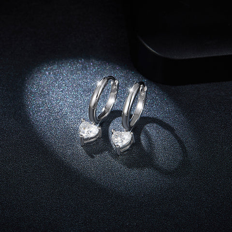 1 Carat Moissanite 925 Sterling Silver Heart Earrings 1 Carat Moissanite 925 Sterling Silver Heart Earrings