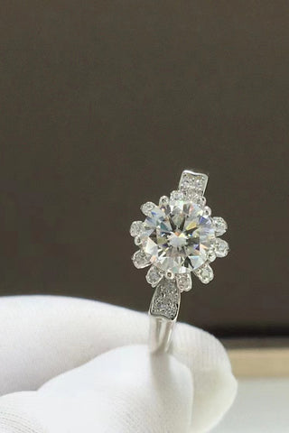 1 Carat Moissanite 925 Sterling Silver Ring 1 Carat Moissanite 925 Sterling Silver Ring