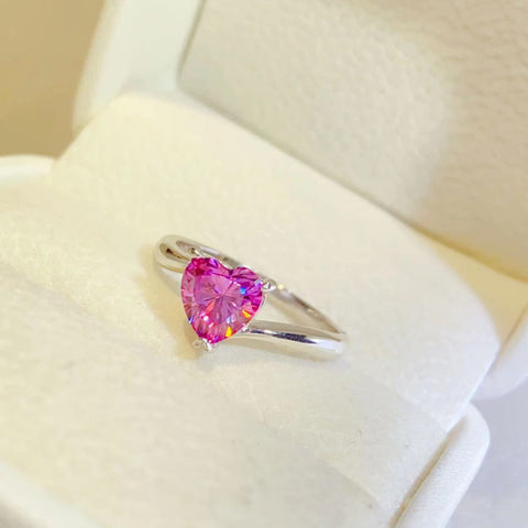 1 Carat Moissanite 925 Sterling Silver Ring 1 Carat Moissanite 925 Sterling Silver Ring