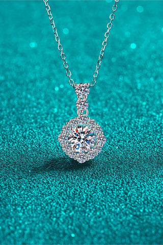 1 Carat Moissanite 925 Sterling Silver Necklace 1 Carat Moissanite 925 Sterling Silver Necklace
