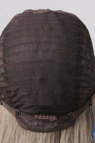 13*2" Lace Front Wigs Synthetic Long Wave 24" 150% Density in Medium Blonde Highlights 13*2" Lace Front Wigs Synthetic Long Wave 24" 150% Density in Medium Blonde Highlights