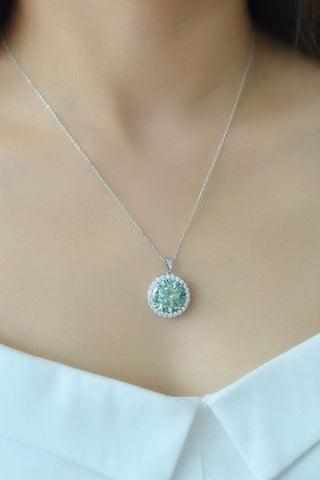 10 Carat Moissanite Pendant Platinum-Plated Necklace 10 Carat Moissanite Pendant Platinum-Plated Necklace