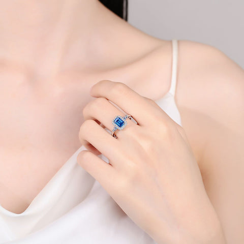 1 Carat Moissanite 925 Sterling Silver Ring 1 Carat Moissanite 925 Sterling Silver Ring