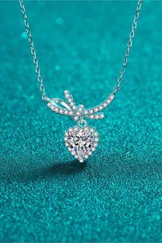 1 Carat Moissanite Heart Pendant Necklace 1 Carat Moissanite Heart Pendant Necklace