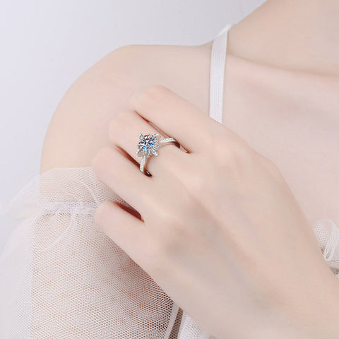 1 Carat Moissanite 925 Sterling Silver Ring 1 Carat Moissanite 925 Sterling Silver Ring