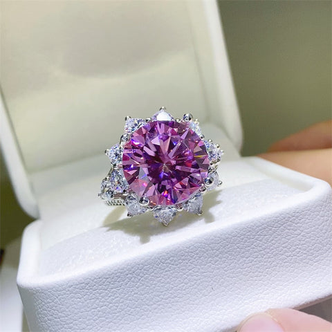 10 Carat Moissanite Zircon 925 Sterling Silver Ring 10 Carat Moissanite Zircon 925 Sterling Silver Ring
