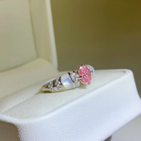 1 Carat Moissanite 925 Sterling Silver Ring 1 Carat Moissanite 925 Sterling Silver Ring