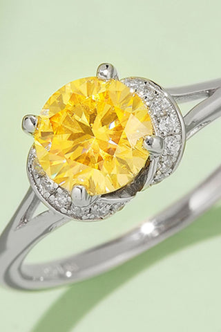1 Carat Moissanite 4-Prong 925 Sterling Silver Ring 1 Carat Moissanite 4-Prong 925 Sterling Silver Ring