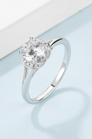 1 Carat Moissanite 925 Sterling Silver Split Shank Ring 1 Carat Moissanite 925 Sterling Silver Split Shank Ring