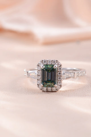 1 Carat Moissanite 925 Sterling Silver Ring 1 Carat Moissanite 925 Sterling Silver Ring