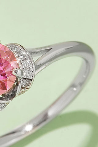 1 Carat Moissanite 4-Prong 925 Sterling Silver Ring 1 Carat Moissanite 4-Prong 925 Sterling Silver Ring