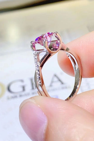 1 Carat Moissanite Crisscross 925 Sterling Silver Ring 1 Carat Moissanite Crisscross 925 Sterling Silver Ring