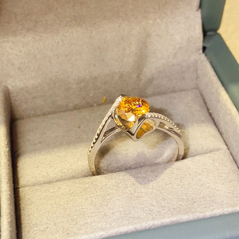 1 Carat Moissanite 925 Sterling Silver Ring 1 Carat Moissanite 925 Sterling Silver Ring