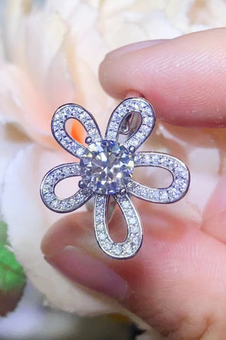 1 Carat Moissanite Flower-Shape Open Ring 1 Carat Moissanite Flower-Shape Open Ring