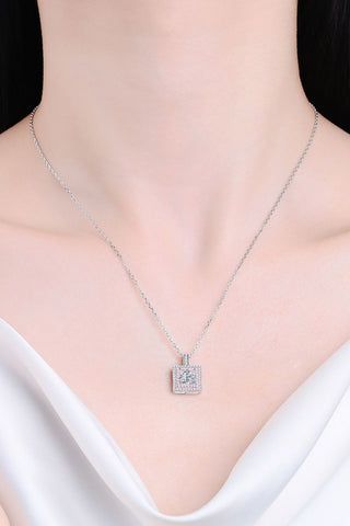 1 Carat Moissanite Square Pendant Chain Necklace 1 Carat Moissanite Square Pendant Chain Necklace