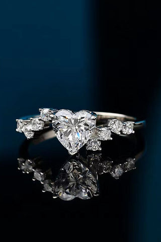 1 Carat Moissanite Heart 925 Sterling Silver Ring 1 Carat Moissanite Heart 925 Sterling Silver Ring