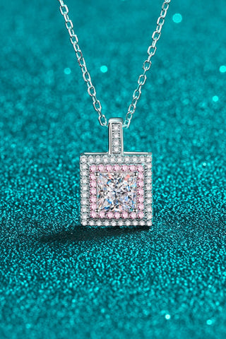 1 Carat Moissanite Square Pendant Chain Necklace 1 Carat Moissanite Square Pendant Chain Necklace