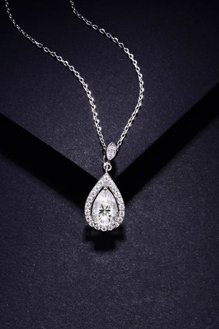 1.5 Carat Moissanite 925 Sterling Silver Teardrop Necklace 1.5 Carat Moissanite 925 Sterling Silver Teardrop Necklace