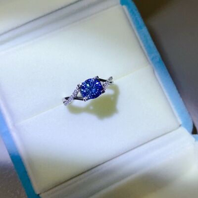 1 Carat Moissanite Crisscross 925 Sterling Silver Ring 1 Carat Moissanite Crisscross 925 Sterling Silver Ring