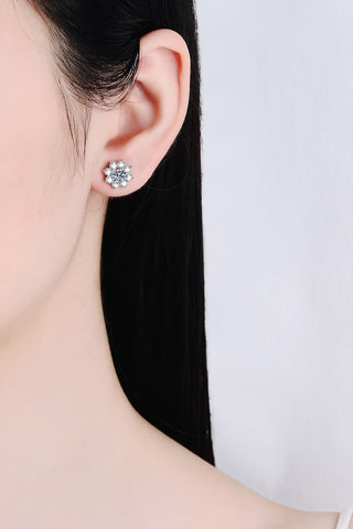 1 Carat Moissanite 925 Sterling Silver Flower Earrings 1 Carat Moissanite 925 Sterling Silver Flower Earrings