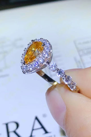 1 Carat Moissanite Contrast Teardrop Ring 1 Carat Moissanite Contrast Teardrop Ring