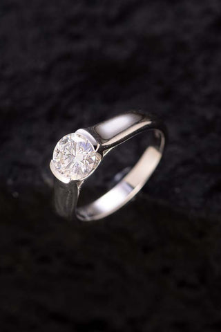 1.5 Carat Moissanite 925 Sterling Silver Ring 1.5 Carat Moissanite 925 Sterling Silver Ring