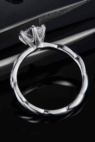 1 Carat Moissanite 925 Sterling Silver Ring 1 Carat Moissanite 925 Sterling Silver Ring