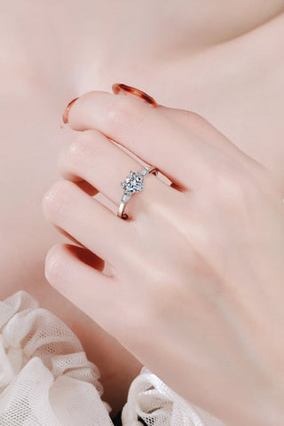 1.2 Carat Moissanite Heart Ring 1.2 Carat Moissanite Heart Ring