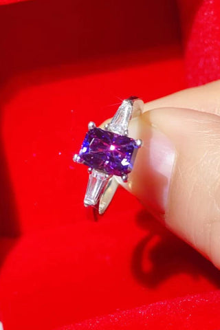 1 Carat Moissanite Platinum-Plated Rectangle Ring in Purple 1 Carat Moissanite Platinum-Plated Rectangle Ring in Purple