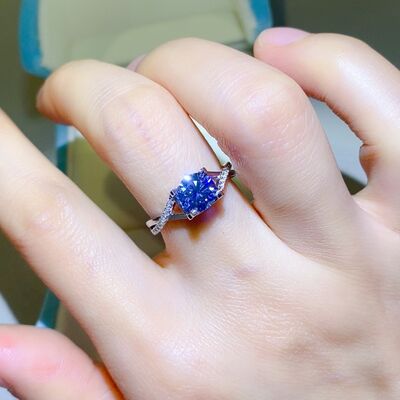 1 Carat Moissanite Crisscross 925 Sterling Silver Ring 1 Carat Moissanite Crisscross 925 Sterling Silver Ring