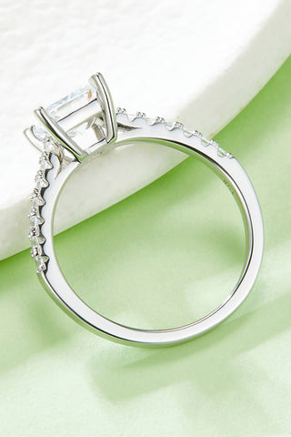 1.21 Carat Moissanite 925 Sterling Silver Side Stone Ring 1.21 Carat Moissanite 925 Sterling Silver Side Stone Ring