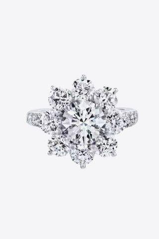 1 Carat Moissanite Flower Ring 1 Carat Moissanite Flower Ring