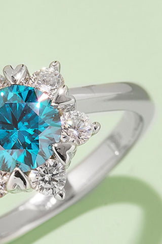 1 Carat Moissanite 925 Sterling Silver Cluster Ring 1 Carat Moissanite 925 Sterling Silver Cluster Ring