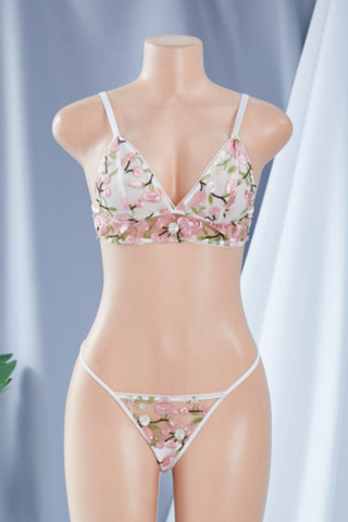 La Belle Fantastique Daisy Embroidery Sexy Lingerie (2 Piece Set)