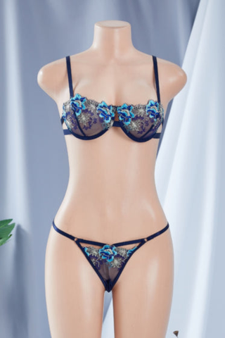 La Belle Fantastique Daisy Embroidery Sexy Lingerie (2 Piece Set)