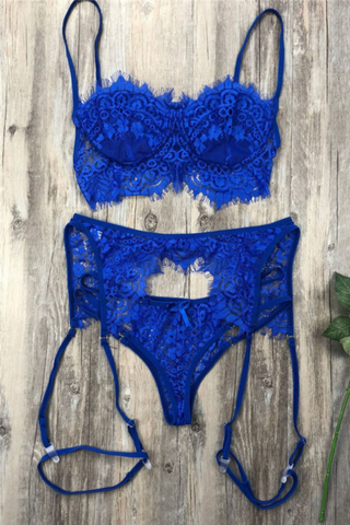 La Belle Fantastique Valentina Lace lingerie (3 Piece Set)
