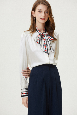 Fangyan | Wolf Silk Blouse