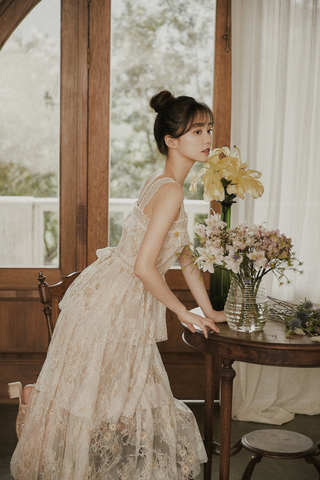Molifusu | Jasminum Lace Dress