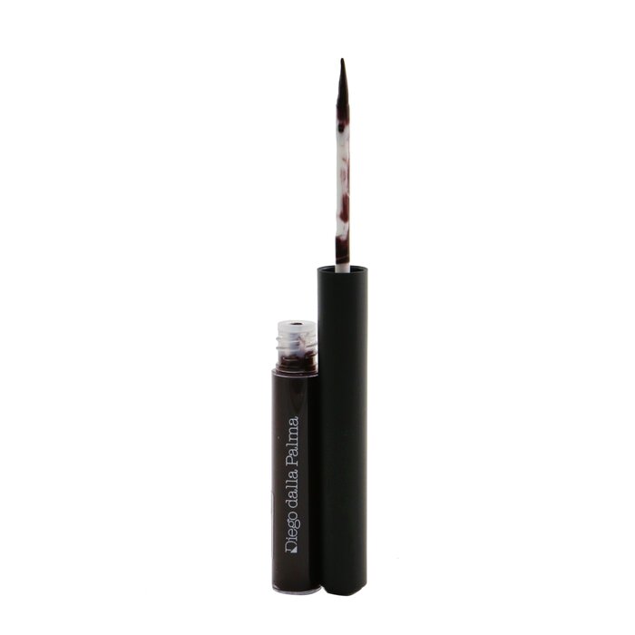 Semipermanent Eyeliner