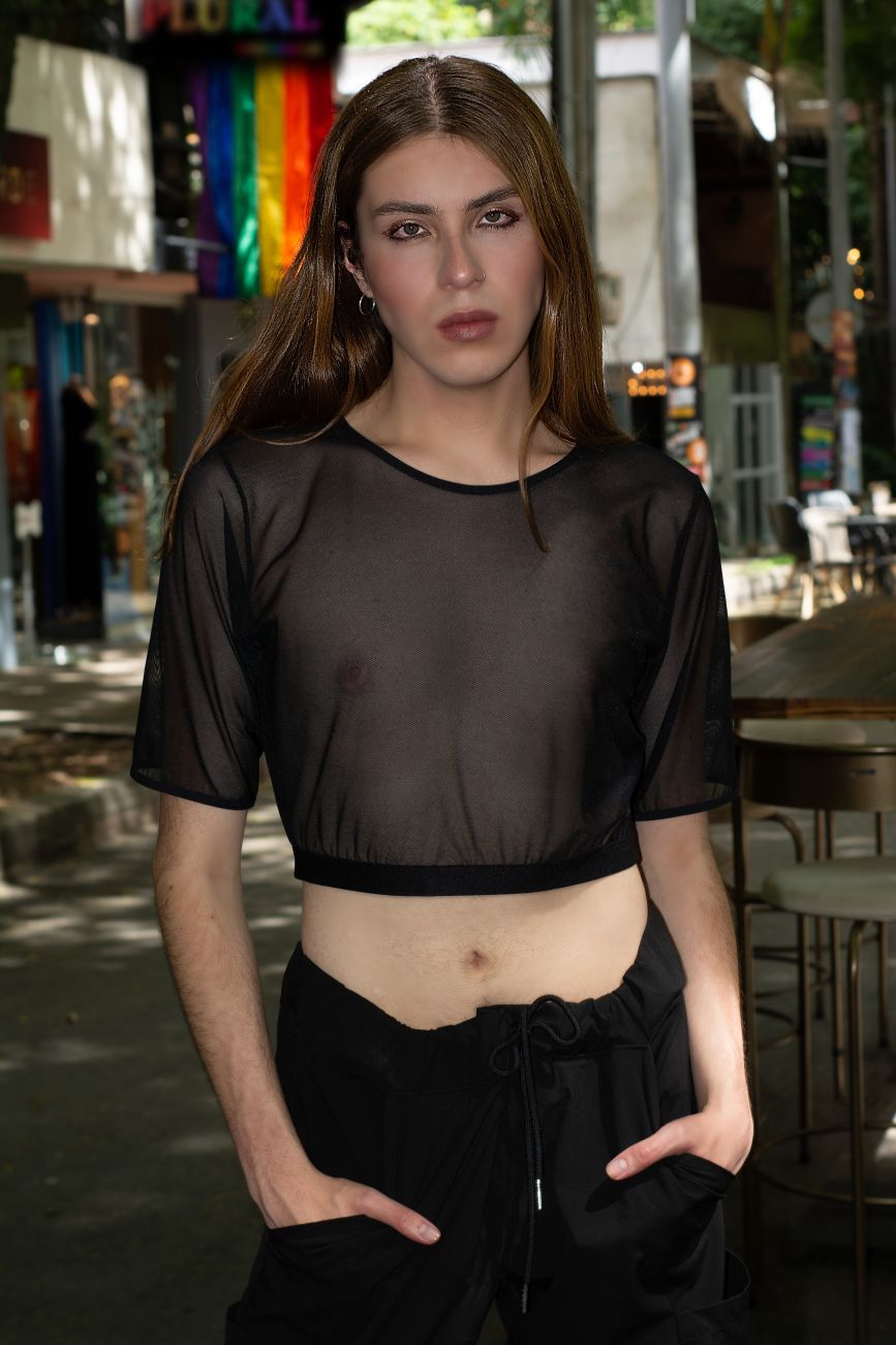 PLURAL_PL009_Black_1.jpg
