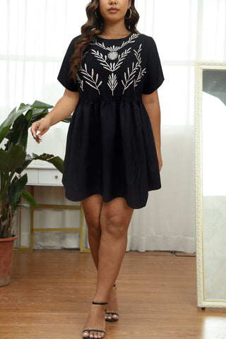Finjani Plus Size Women's Dresse Black Hem Shirred Waist Dresses Crewneck Chic And  A-line Dress