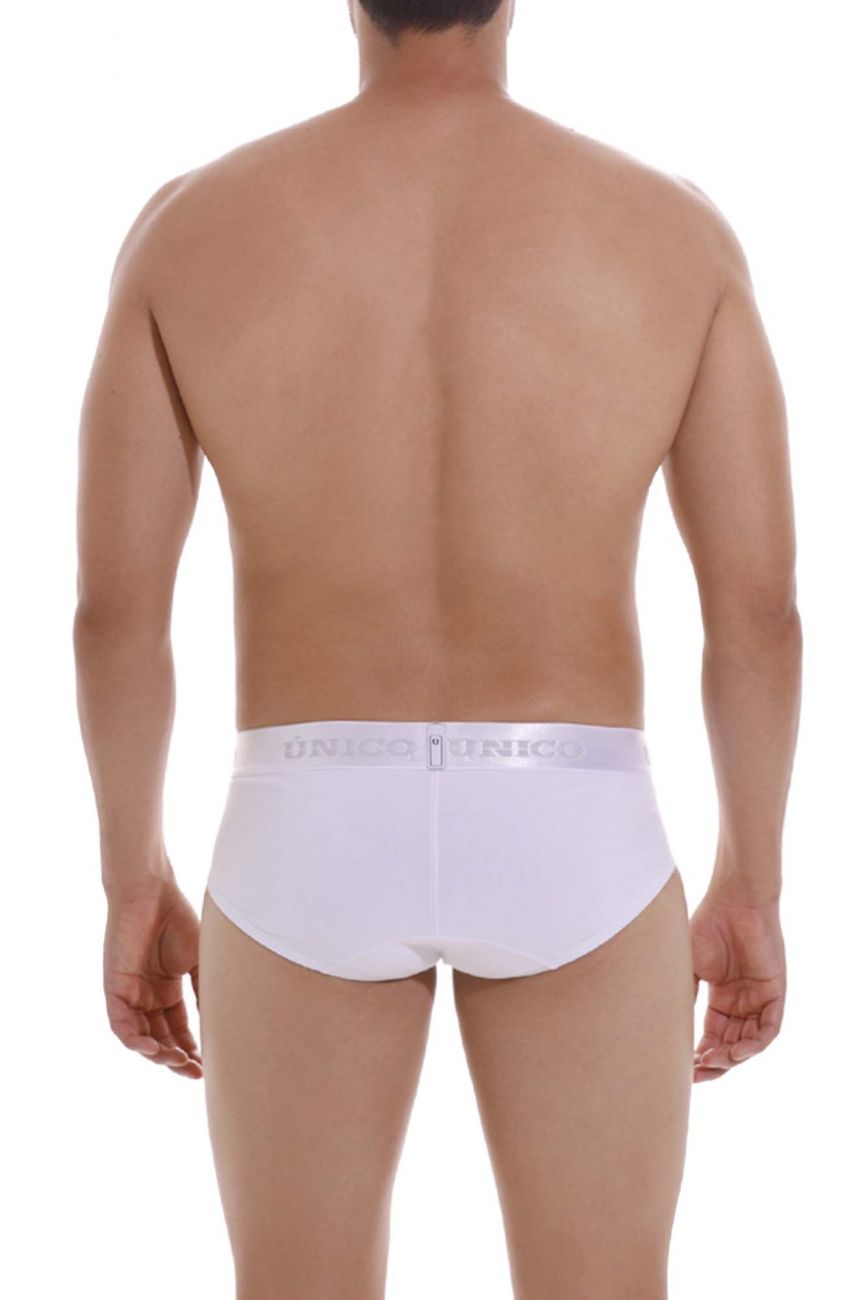Unico_22120201105_00-White_2.jpg