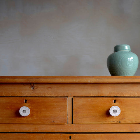 Set of 12 Vintage White and Beige Circles Ceramic Knobs