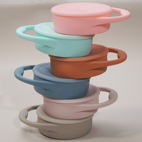 Solid Colors Baby Snack Cup Toddler Portable Food Storage Box BPA Free Silicone Snacks Container With Lid