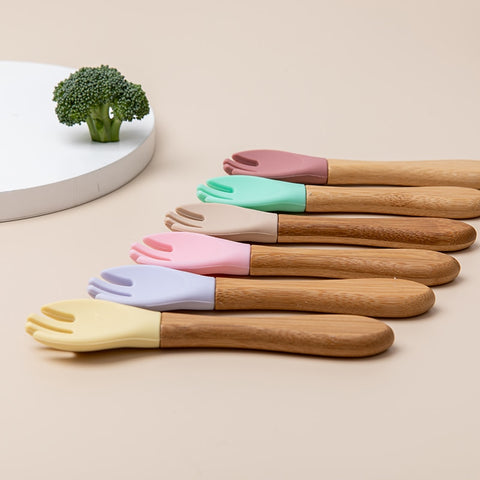 Baby Fork Spoon Silicone Wooden Feeding Spoon Soft Tip Fork BPA Free Food Grade Materia Bamboo Handle Toddlers Gifts
