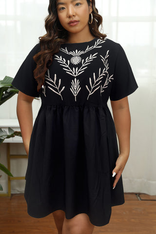 Finjani Plus Size Women's Dresse Black Hem Shirred Waist Dresses Crewneck Chic And  A-line Dress