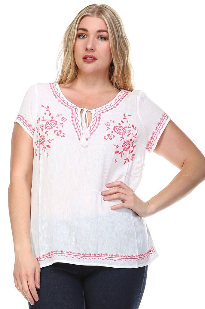 Women's Plus Size Floral Embroidered Keyhole Top